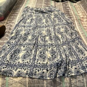 Gorgeous paisley maxi!